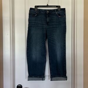 Vera Wang Cropped Boyfriend jeans